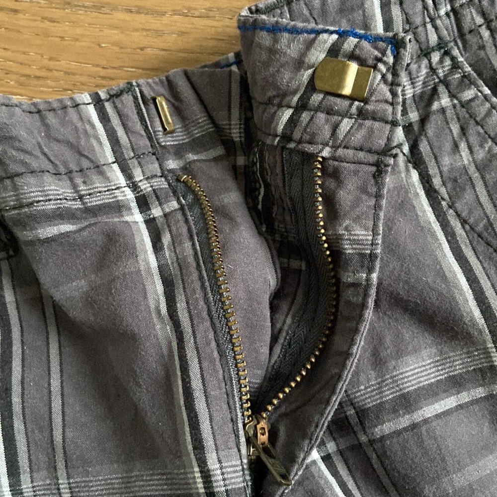 NWOT - Boy’s Generra Cargo Shorts - Picture 5 of 11